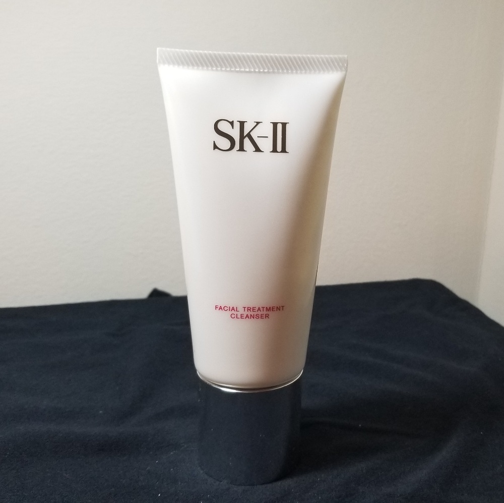 SK-II - Picture 2 of 3